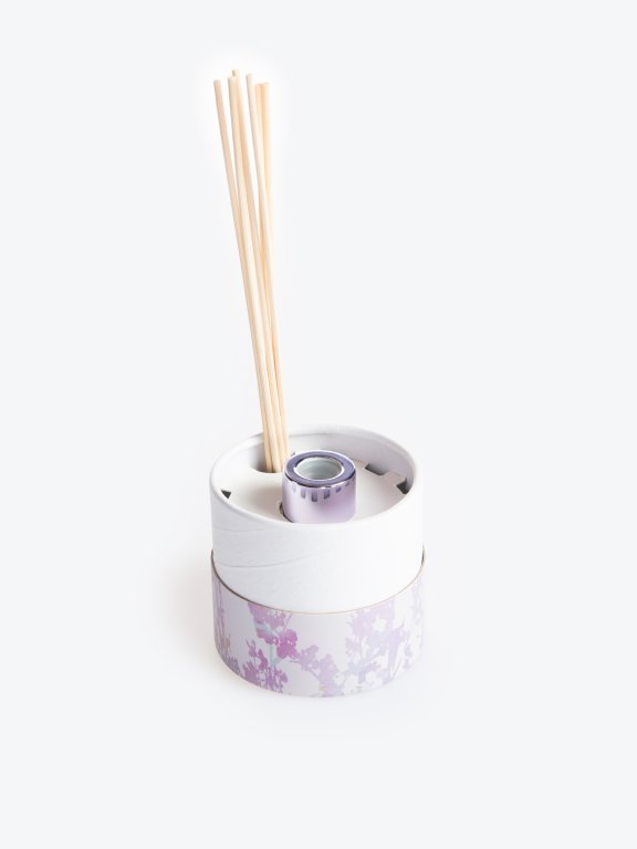 Honeysuckle and ivy scented fragrance diffuser
