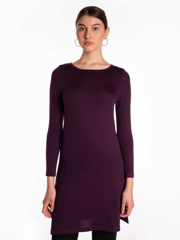 Longline top with side slits