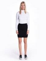 Bodycon skirt with lace detail