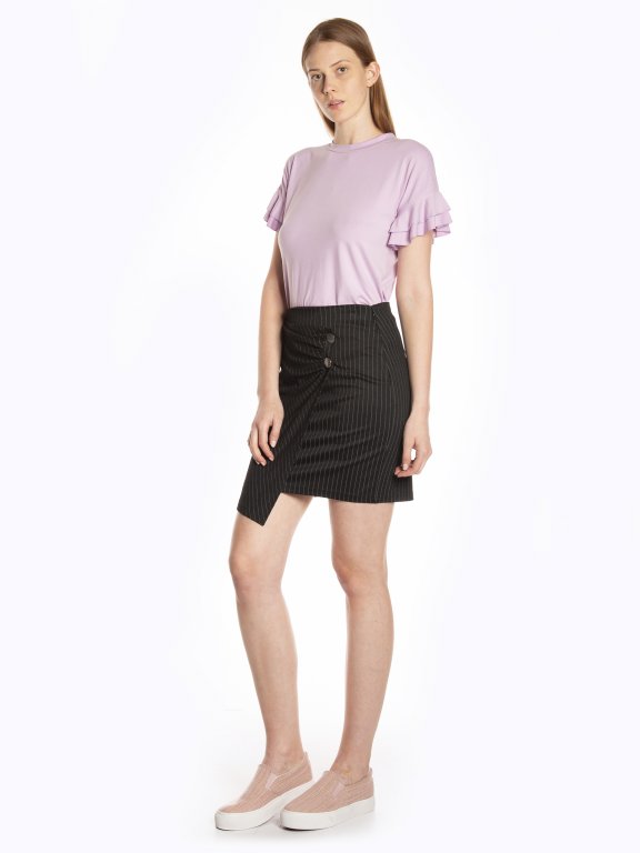 T-shirt with ruffle sleeves