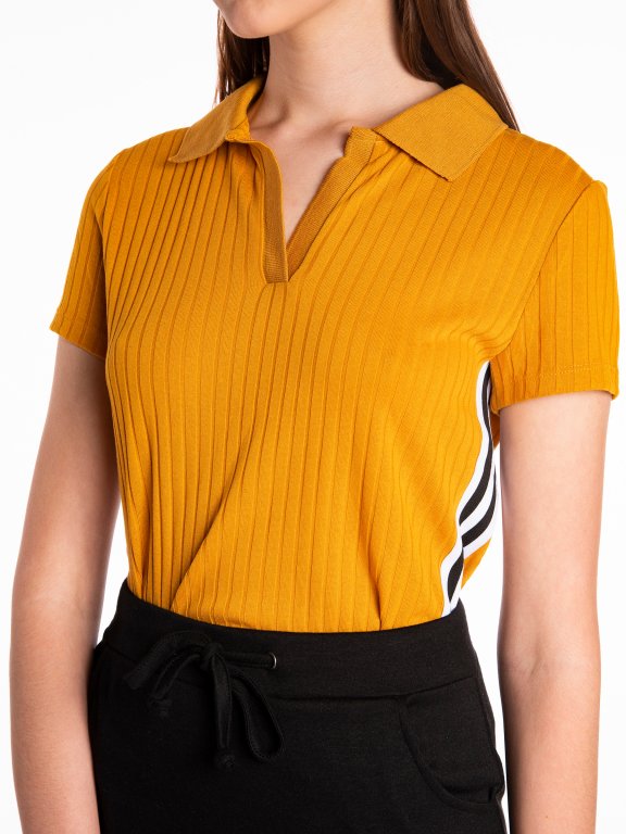 Ribbed polo shirt with side stripes