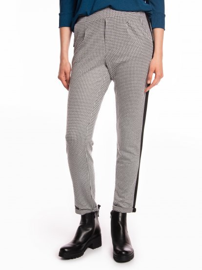 Taped houndstooth carrot fit trousers