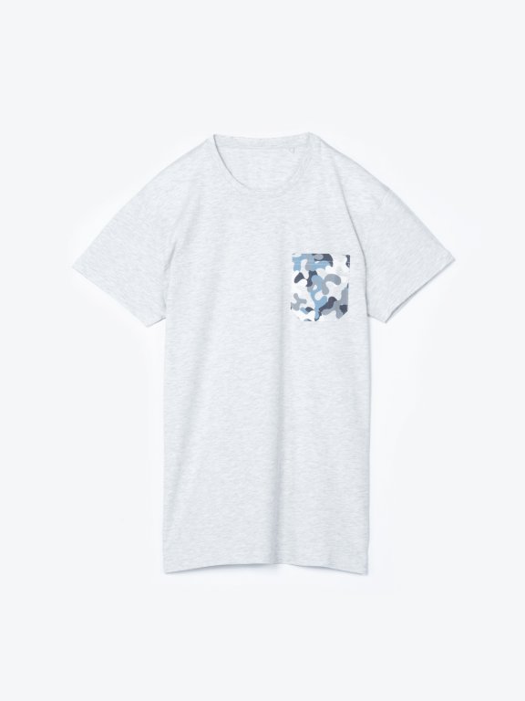 T-shirt with printed chest pocket