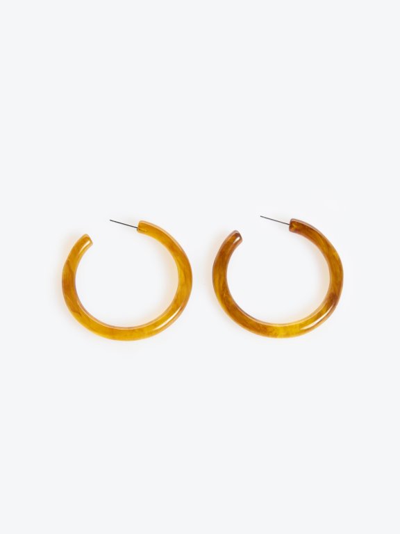 Hoop plastic earrings