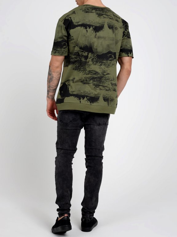 OVERSIZED T-SHIRT WITH PRINT