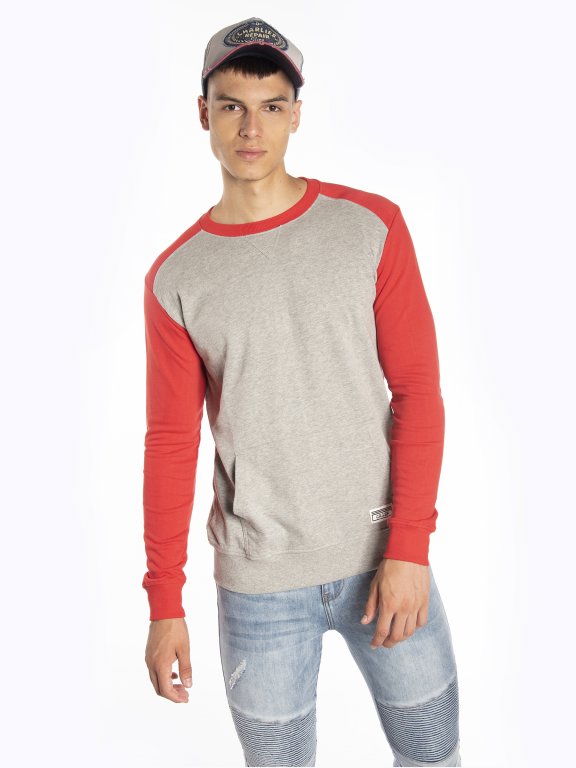 Sweatshirt with kangaroo pocket and contrast sleeves