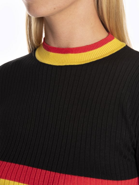 Striped ribbed pullover