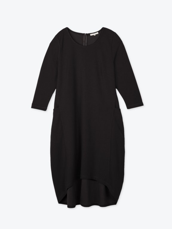 Oversized dress with pockets