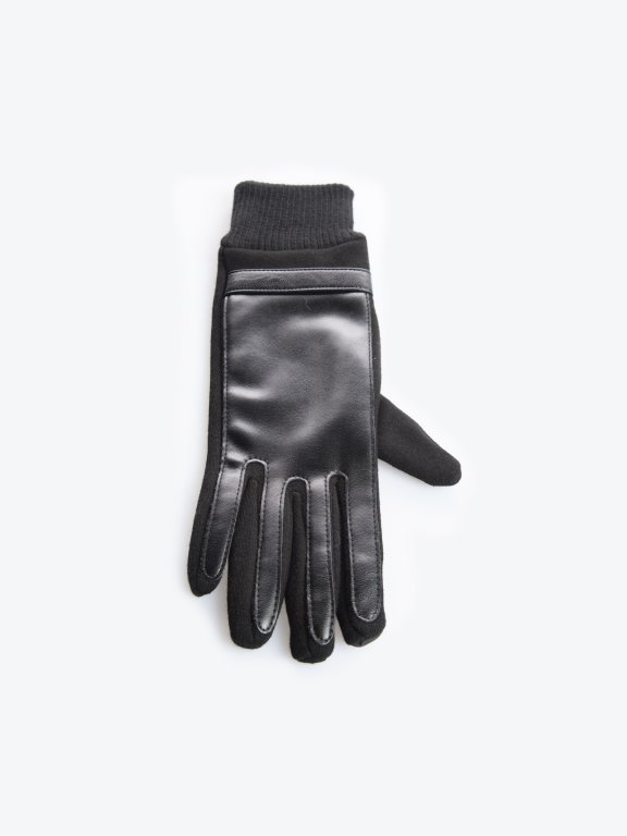 Combined touchscreen gloves