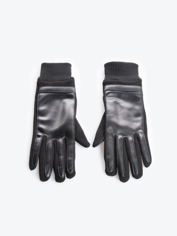 Combined touchscreen gloves