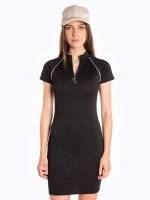 Bodycon dress with front zipper