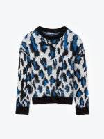Animal pattern sweater