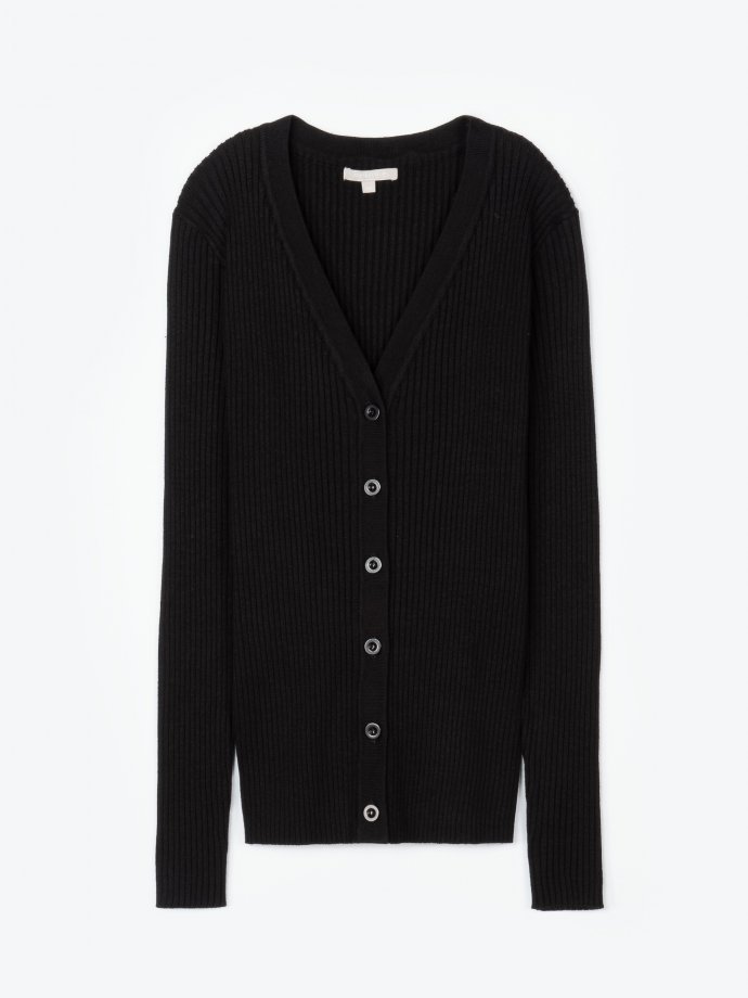 sweater with 3 buttons