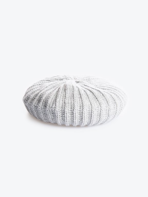 Knitted beret with lurex