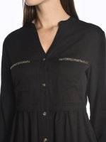 Longline viscose blouse with decorative chest pockets