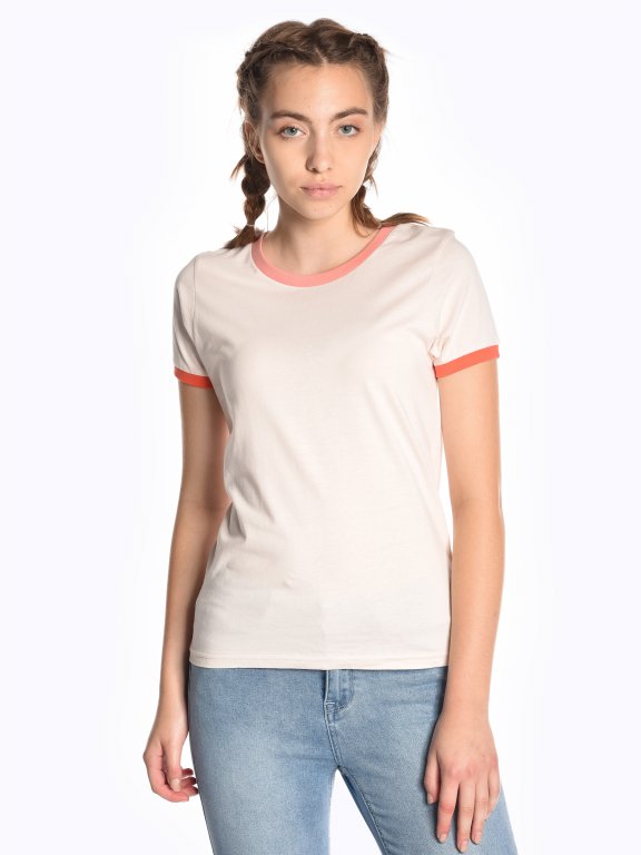 T-shirt with colourful trims