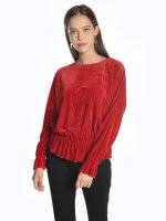 Ribbed top with ruffle