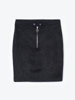 Pencil skirt with zipper