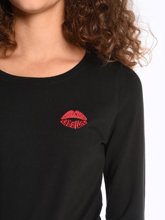 Long sleeve t-shirt with embroidery