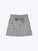 Paperbag plaid skirt with patch pockets
