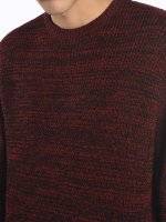Twisted yarn jumper