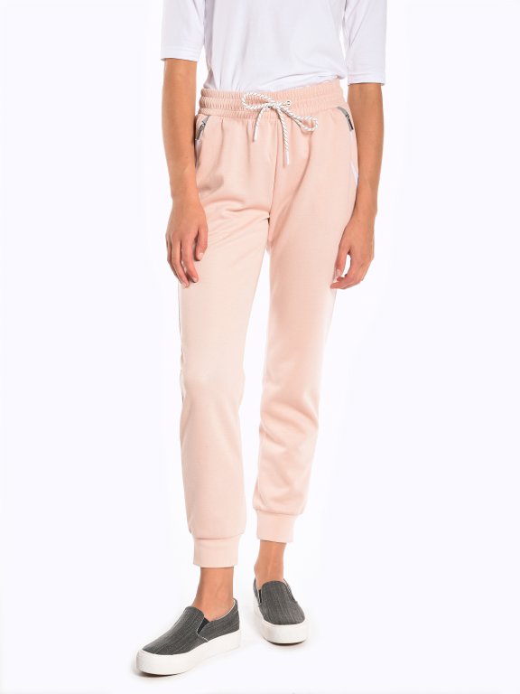 Slim fit sweatpants with pockets