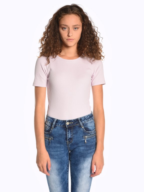 Ribbed short sleeve t-shirt with crew neck