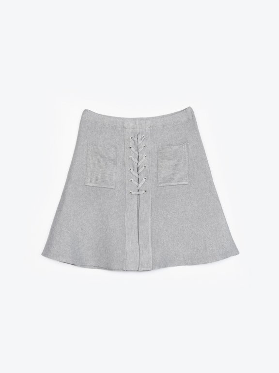 A-line lace-up skirt with pockets