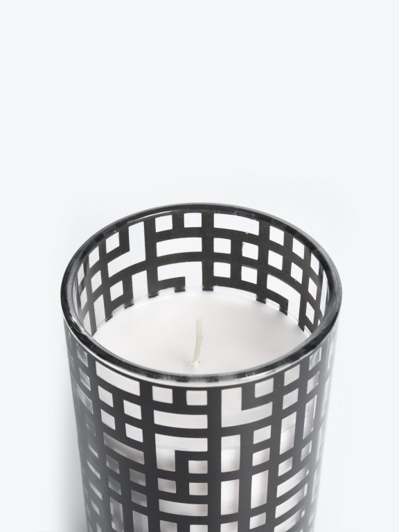 Paris armour scented candle