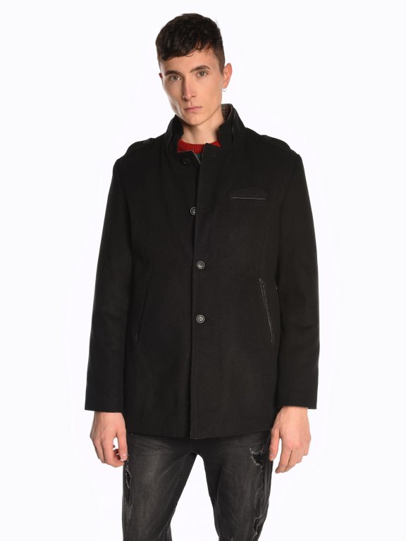Plain coat with high collar