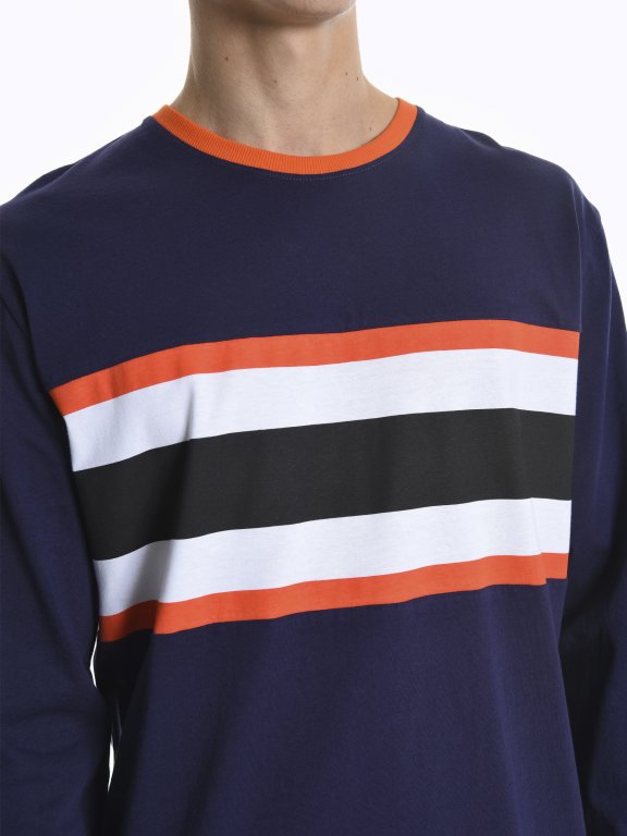 Long sleeve t-shirt with contrast trims