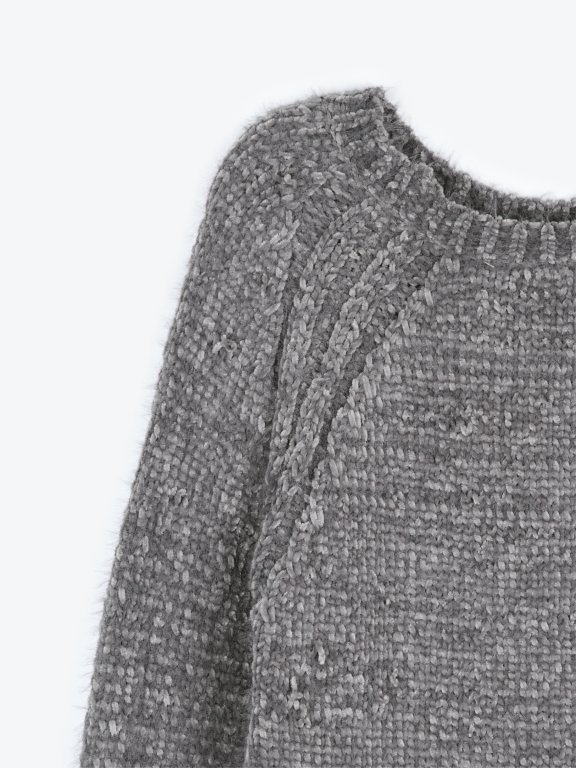 Szenilowy sweter