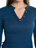 Ribbed v-neck top with buttons