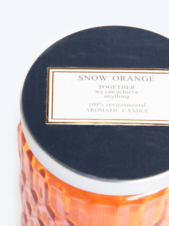 Snow orange scented candle