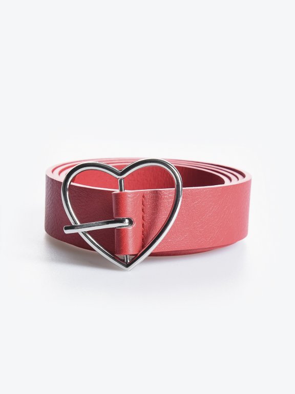 Faux leather belt with heart buckle