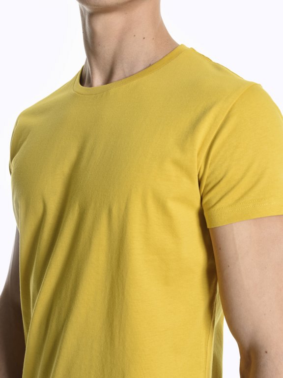Jednoduché tričko slim fit