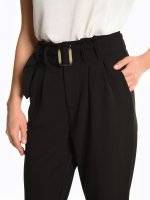 Tapered fit stretchy trousers with belt