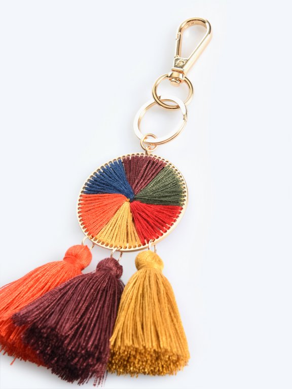 Key ring with tassels