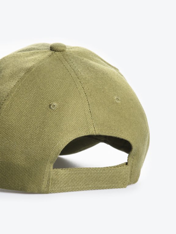 Basic baseball cap