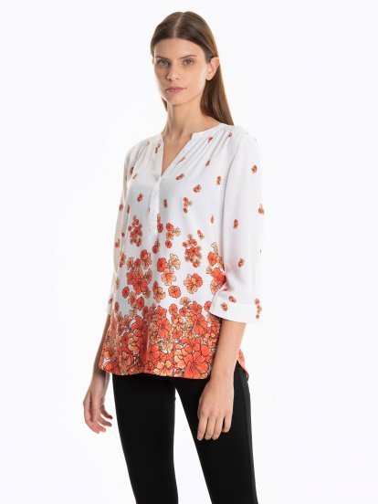 Viscose blouse in floral print