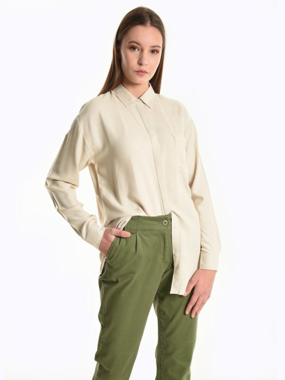 Loose fit blouse with chest pocket