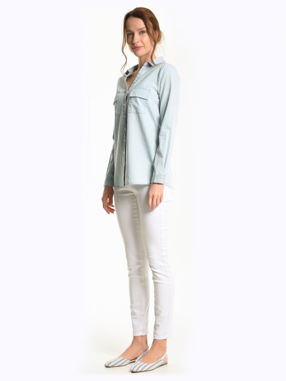 Denim blouse with checst pockets