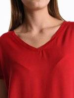 Basic viscose v-neck blouse