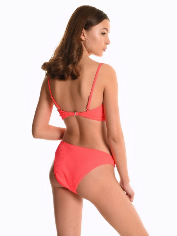 Structured bikini top
