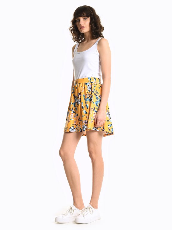 Mini sukňa s kvetinovou potlačou