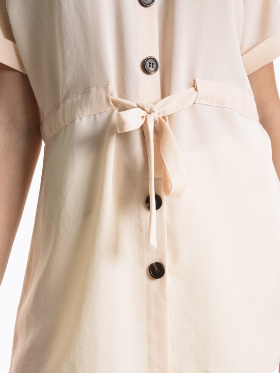 Blouse with belt