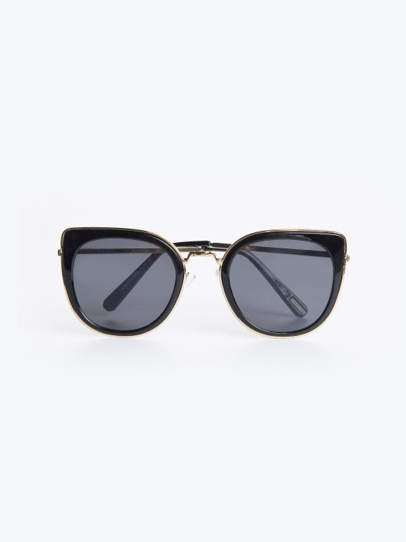 Cat eye sunglasses