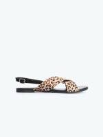 Flat sandals with animal pattern