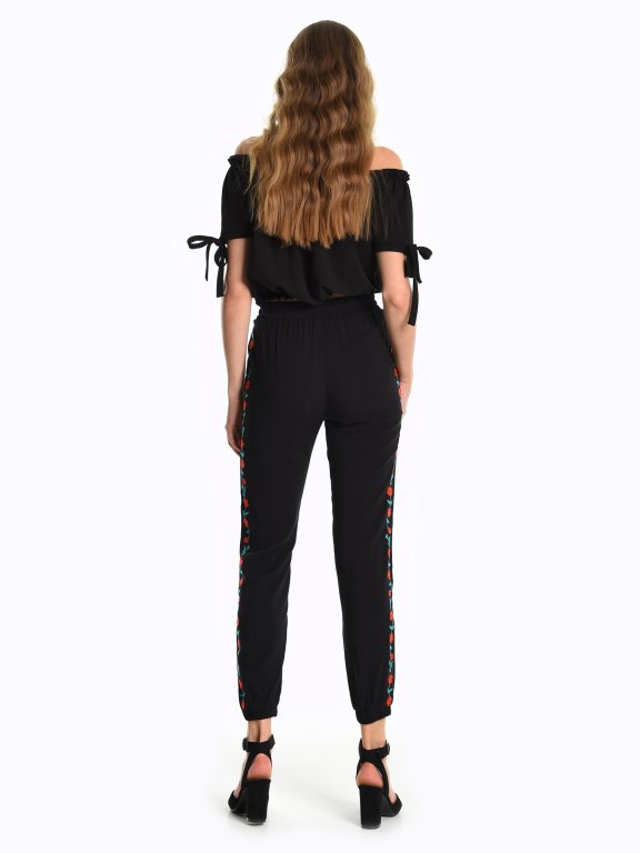 Jogger fit trousers with embroidery