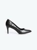 Croc pattern mid heel shoes